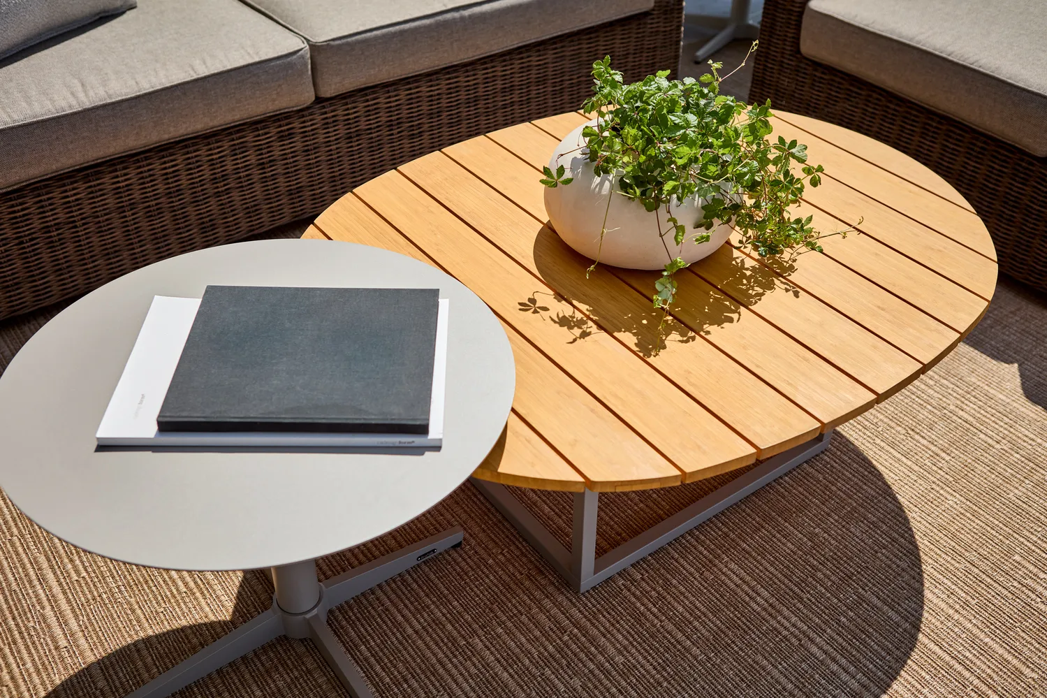 Olive sofabord, Khaki-bambus, 110x80 cm Brafab