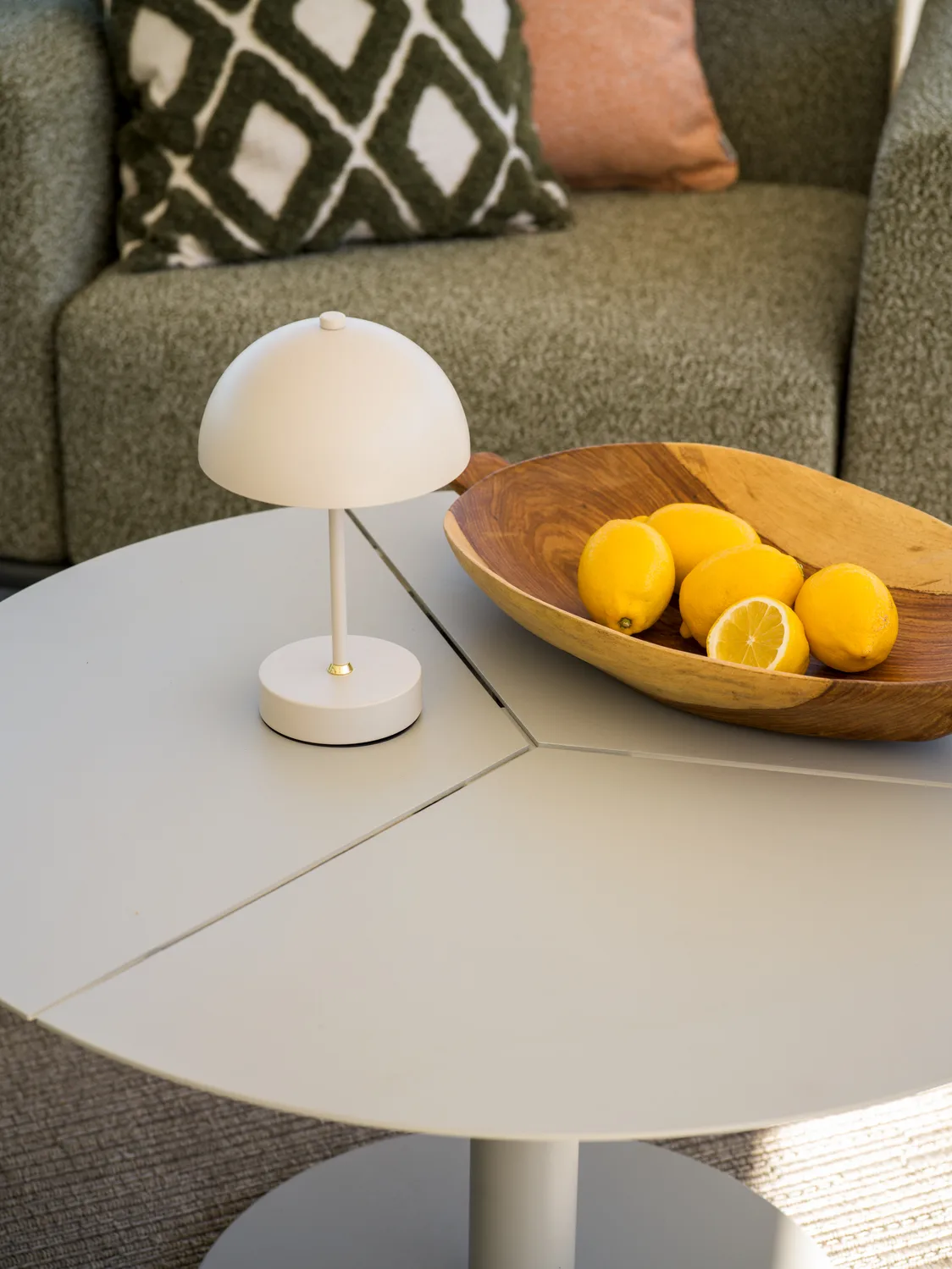 Peace sofabord, Light grey, Ø80x46 cm Brafab