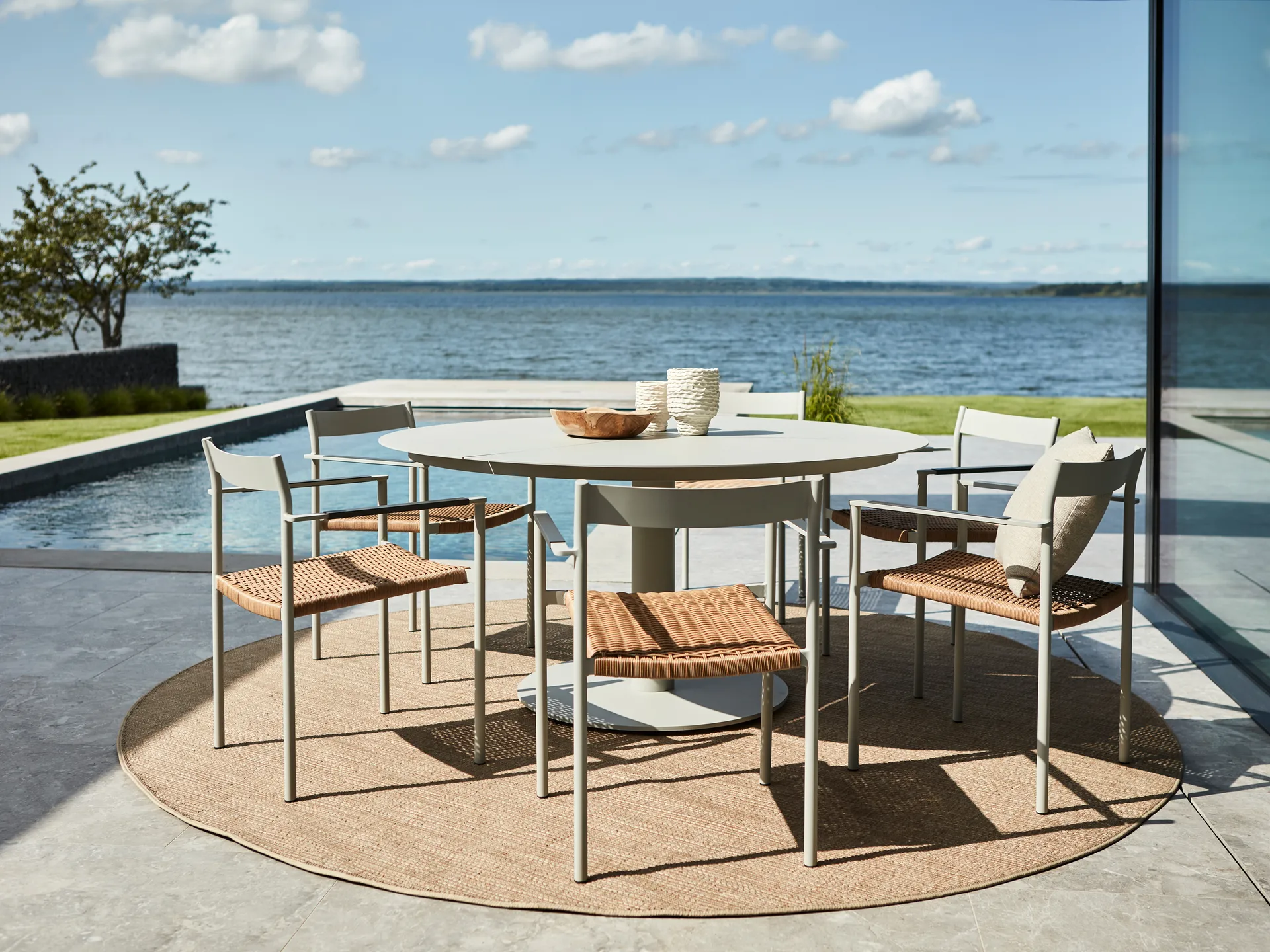 Peace spisebord Ø150 cm Nordic green,  Brafab