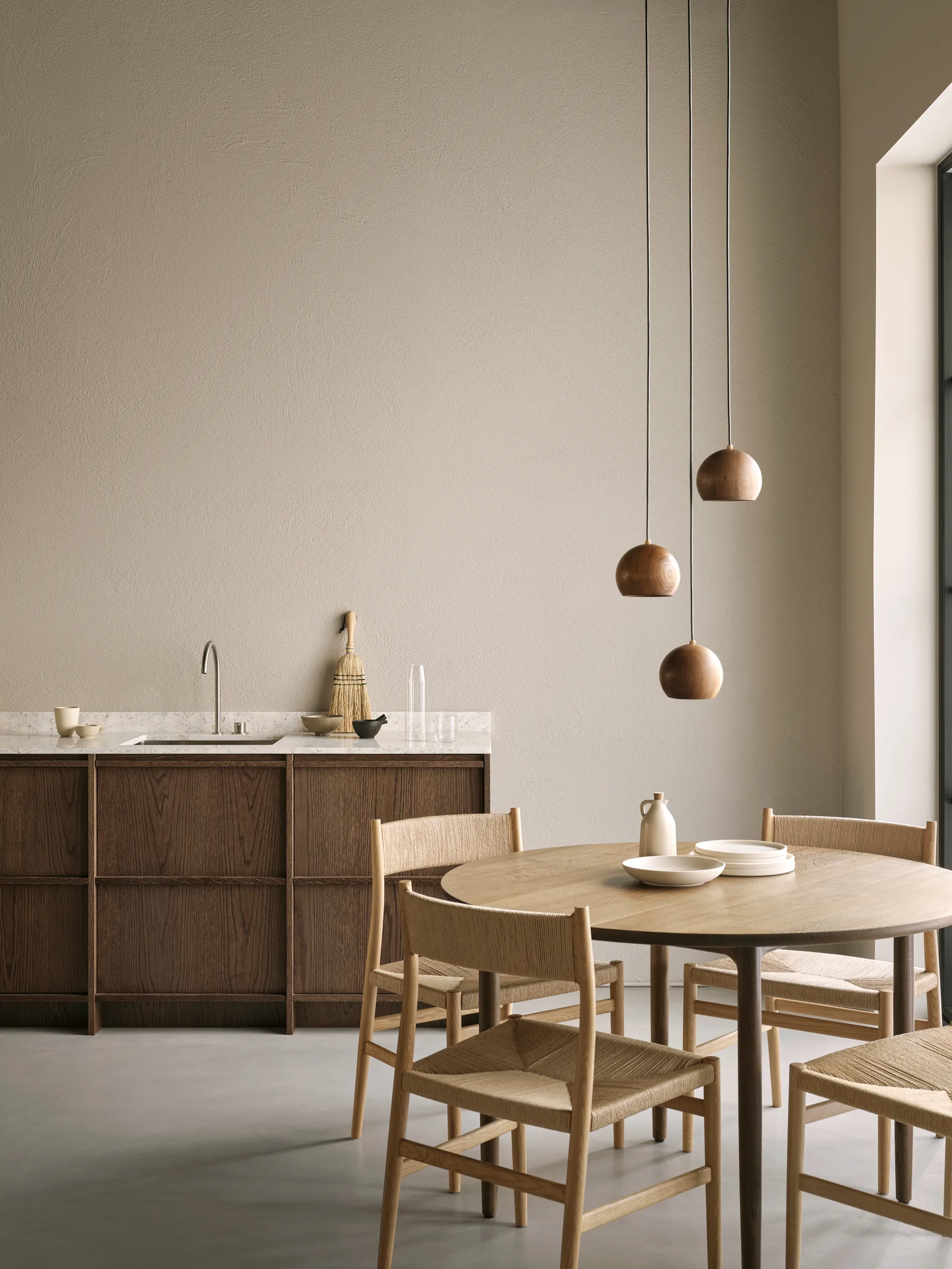 Arv spisebord Ø120 cm, Hvidolieret eg Brdr. Krüger