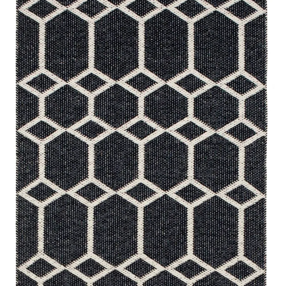 Ingrid tæppe sort, 70 x 250 cm Brita Sweden