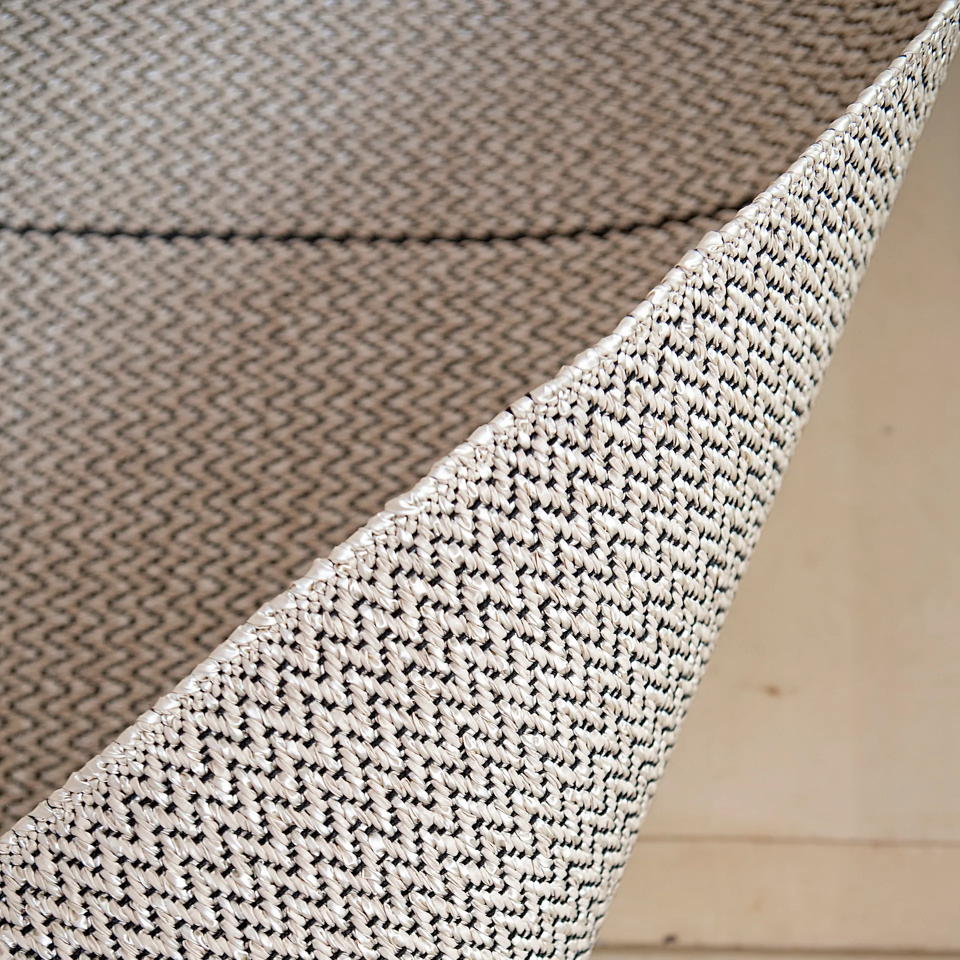 Lily plasttæppe 170x250 cm, Sand Brita Sweden