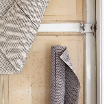 Lily plasttæppe 170x250 cm - Sand - Brita Sweden