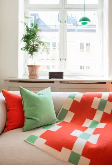 Marta plaid - Red, 180x130 cm - Brita Sweden