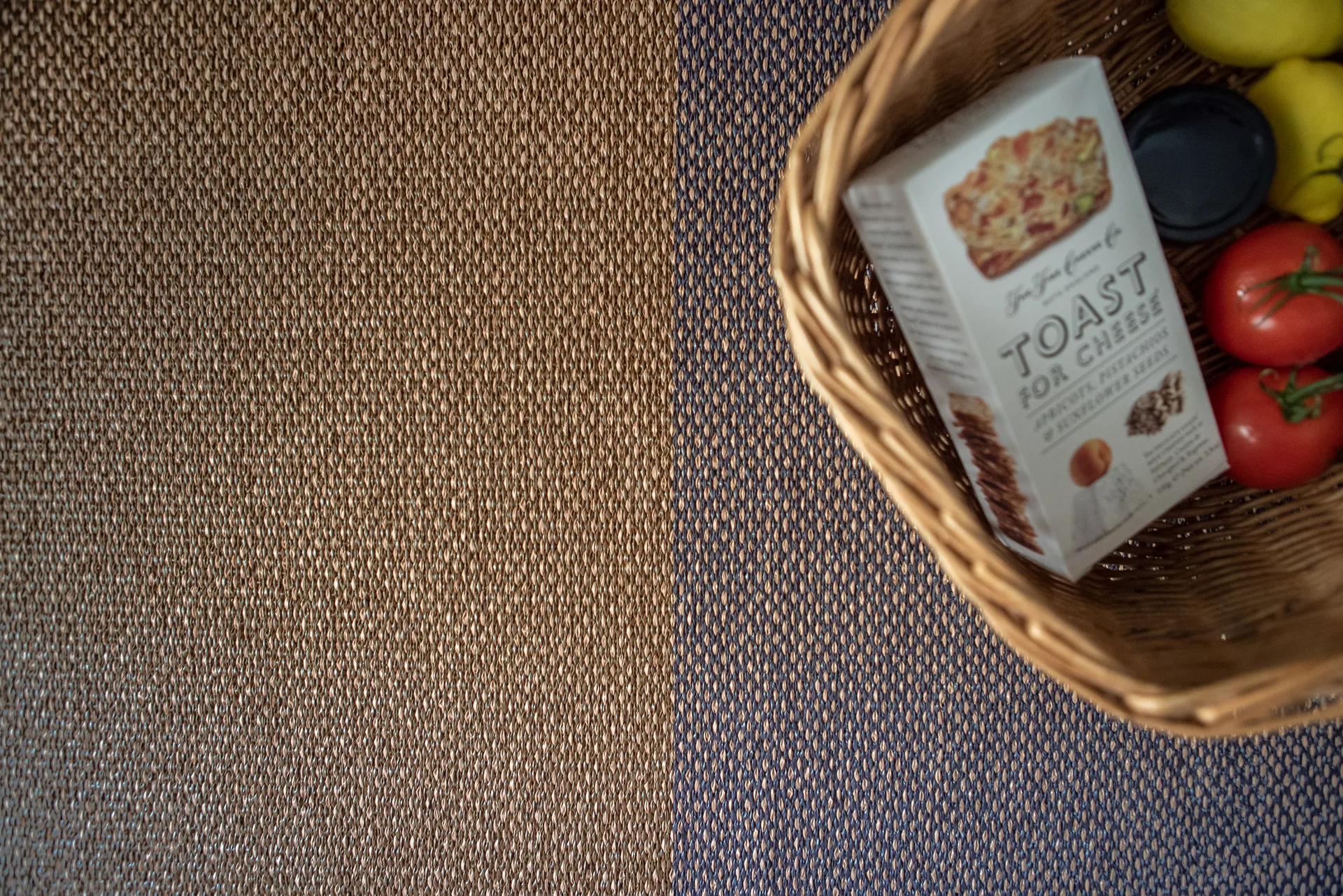 Moor tæppe plum (brun/lilla), 70x200 cm
  Brita Sweden