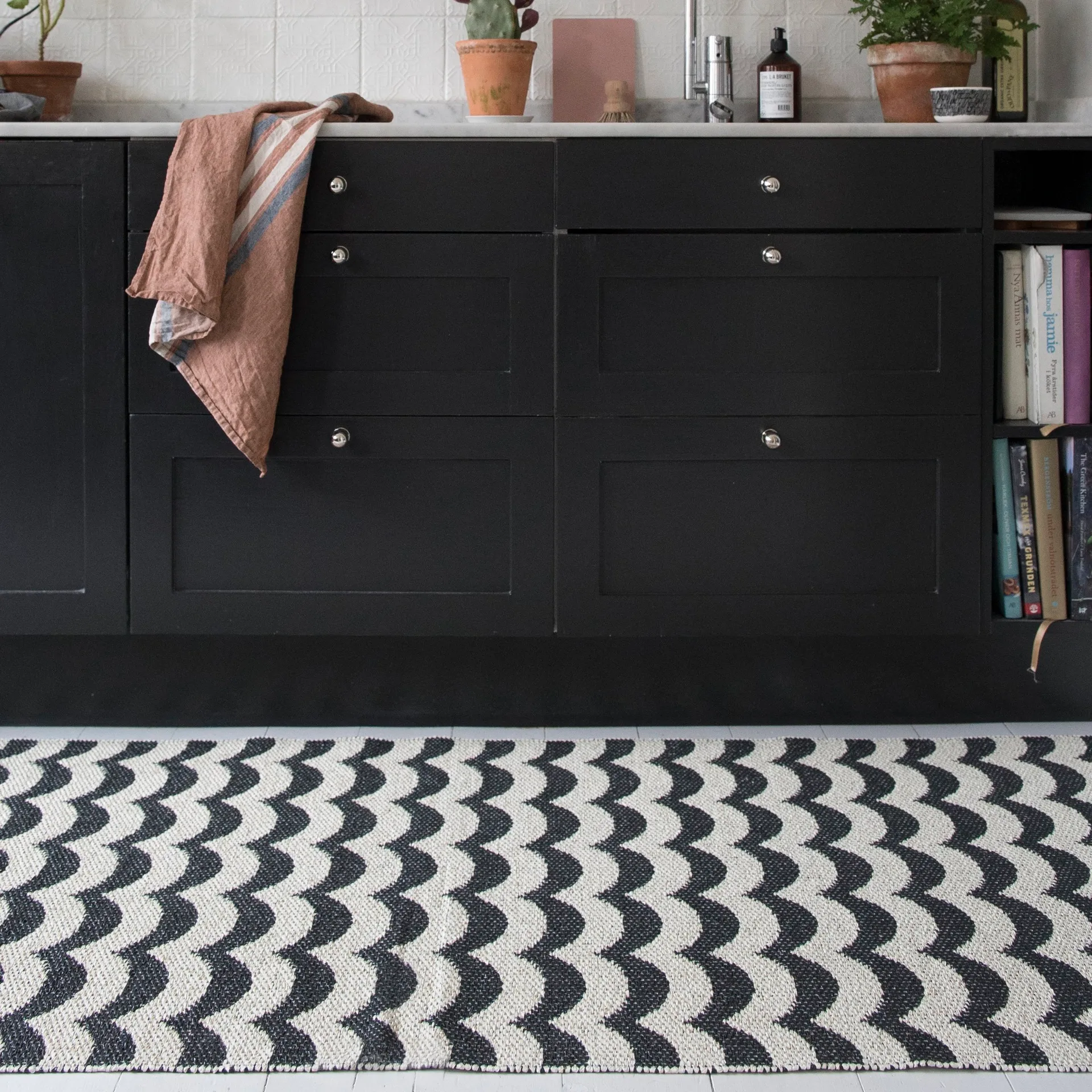 Ocean tæppe beluga, 70x200 cm Brita Sweden