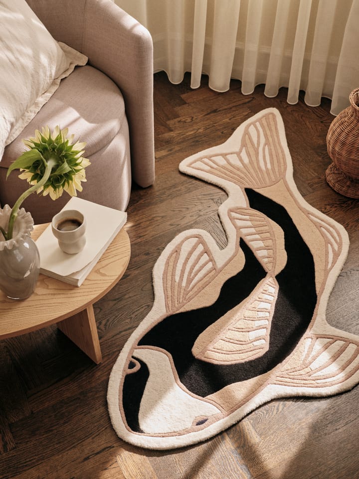 Koi tæppe 97x130 cm, Black-beige Broste Copenhagen