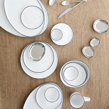 Salt tallerken med prikker - Ø 22 cm - Broste Copenhagen