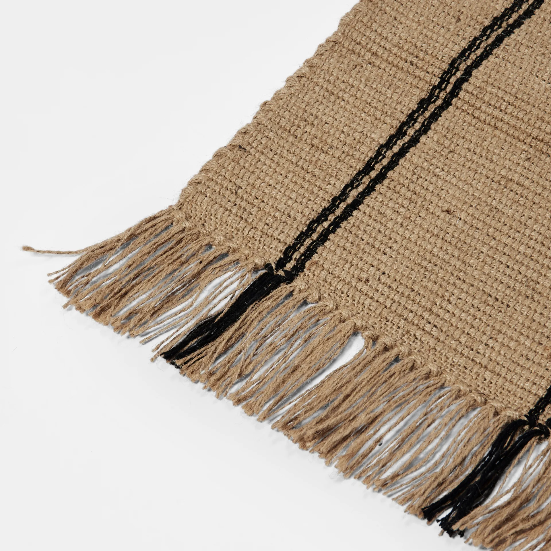 Yuki løber, Black-natural, 70 x 140 cm Broste Copenhagen
