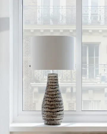 Bartha bordlampe 74 cm - Brun-beige - By Rydéns