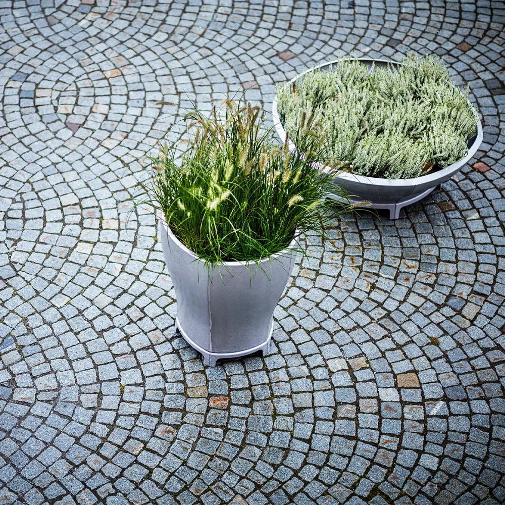 Blom plantekumme, Sort, bred Byarums bruk