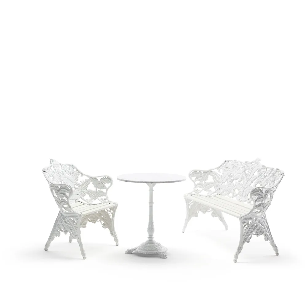 Classic sofa, Hvidlakeret fyr, hvidt stativ Byarums bruk