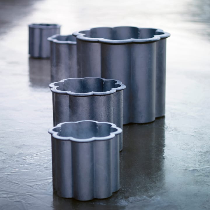 Gråtsippa krukke, Aluminium sandstøbt, nr. 2 Ø41 cm Byarums bruk