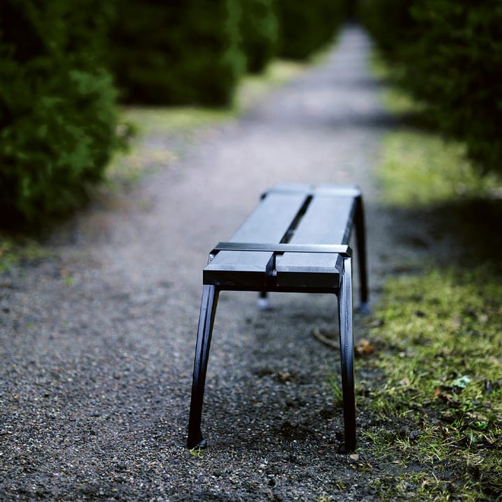 Haga bænk - Olieret mahogni, råt aluminiumstativ - Byarums bruk