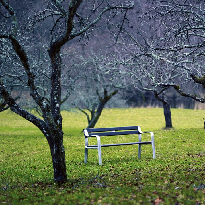 Joy sofa - Mahogni, råt aluminiumstativ - Byarums bruk