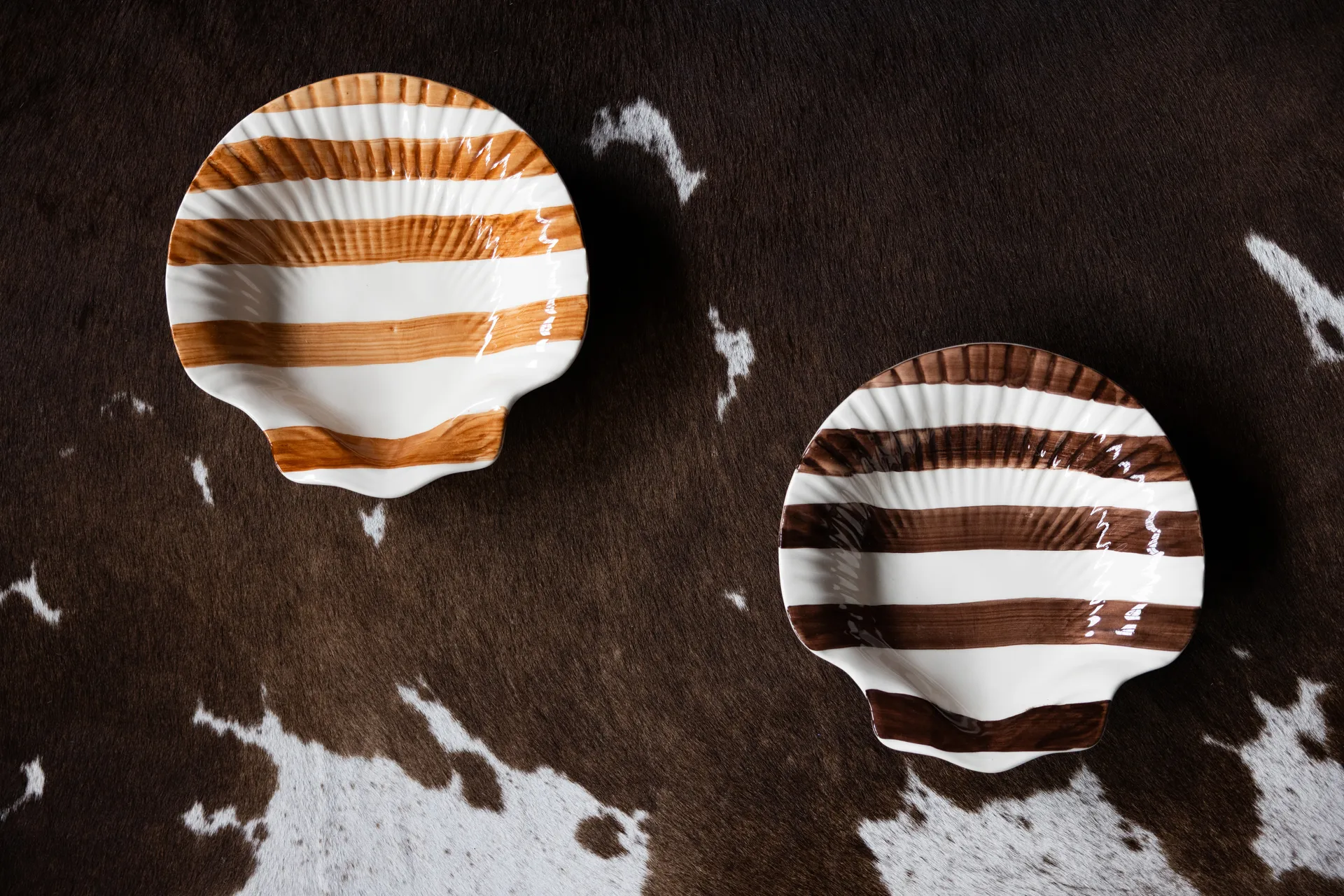 Armona Stripe tallerken 23,5x23,5 cm, Lysbrun-hvid Byon