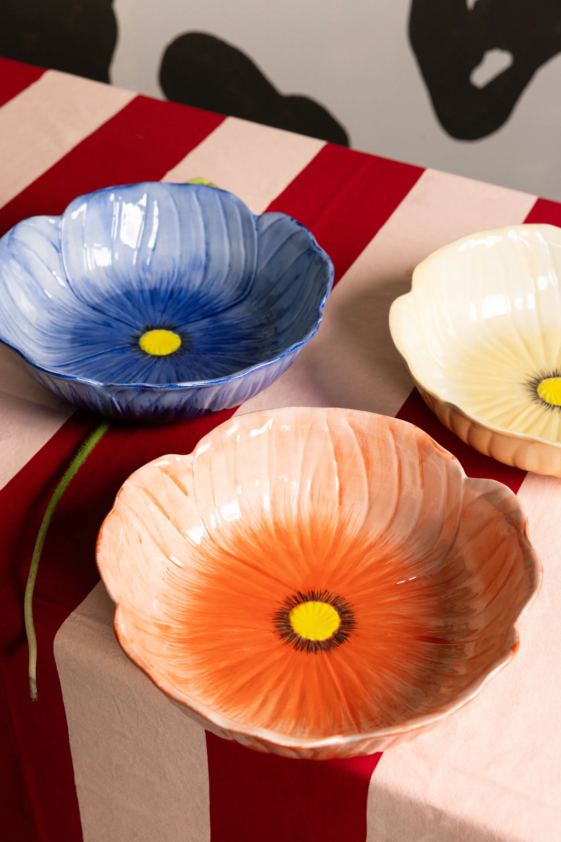 Poppy skål L Ø30 cm, Rød Byon