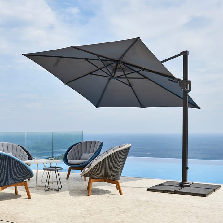 Hyde Luxe Tilt parasol 300x300 cm, Taupe Cane-line
