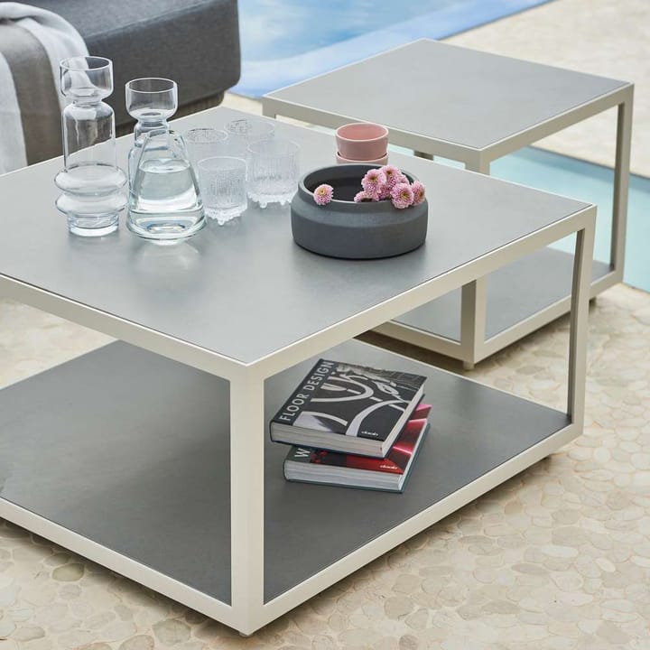 Level sofabord keramik 79x79 cm, Light grey-white Cane-line