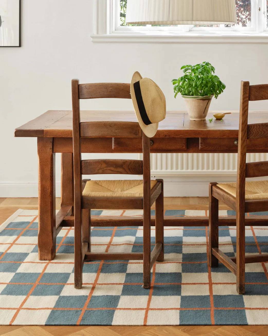 Haveli tæppe 180x270 cm, Heaven blue-light khaki-rust Chhatwal & Jonsson