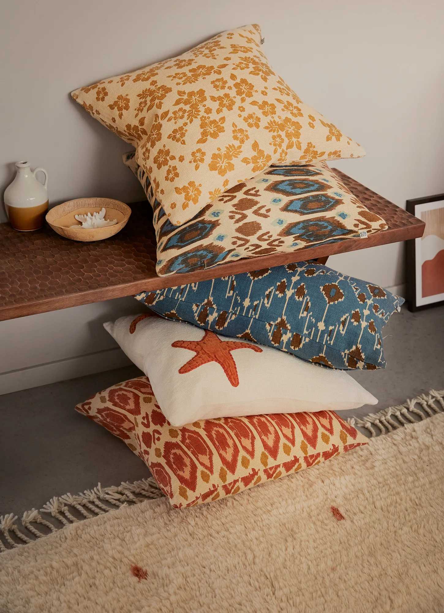 Ikat Bombay pudebetræk 50x50 cm, Taupe/Heaven blue/Aqua Chhatwal & Jonsson