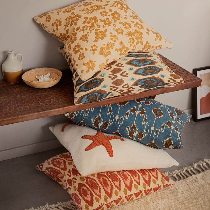 Ikat Goa pude, Light beige/Rose/Apricot-40 cm Chhatwal & Jonsson