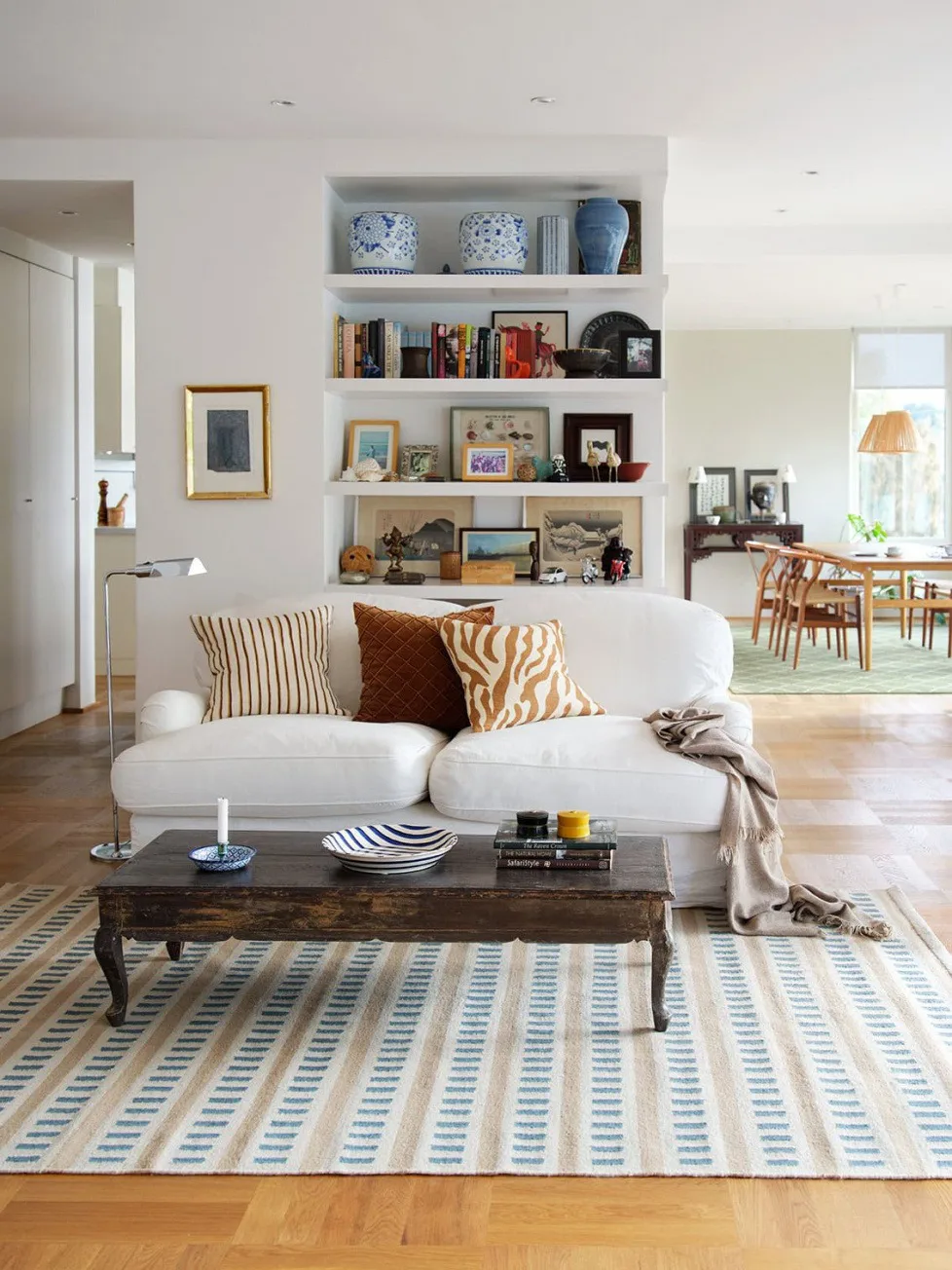 Ladakh uldtæppe, Off white-l. beige-heaven blue, 180x270 cm Chhatwal & Jonsson