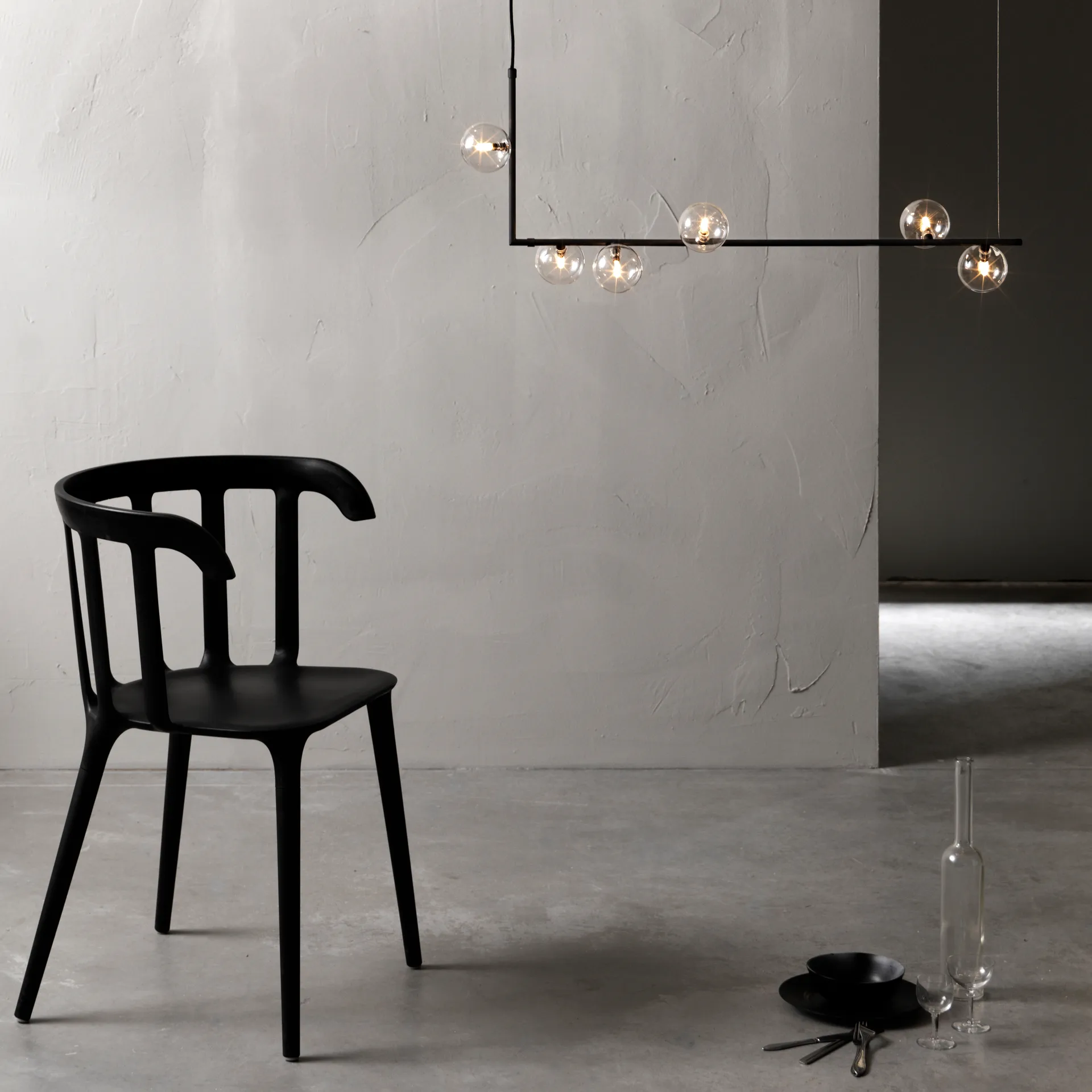 Air 73 loftslampe, Sort CO Bankeryd