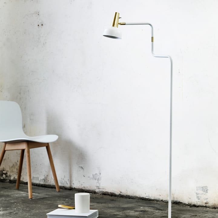 Ray gulvlampe, sort, nikkeldetaljer CO Bankeryd