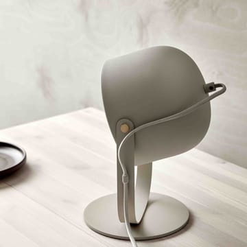 Svejk 18 bordlampe - Beige/Messing - CO Bankeryd
