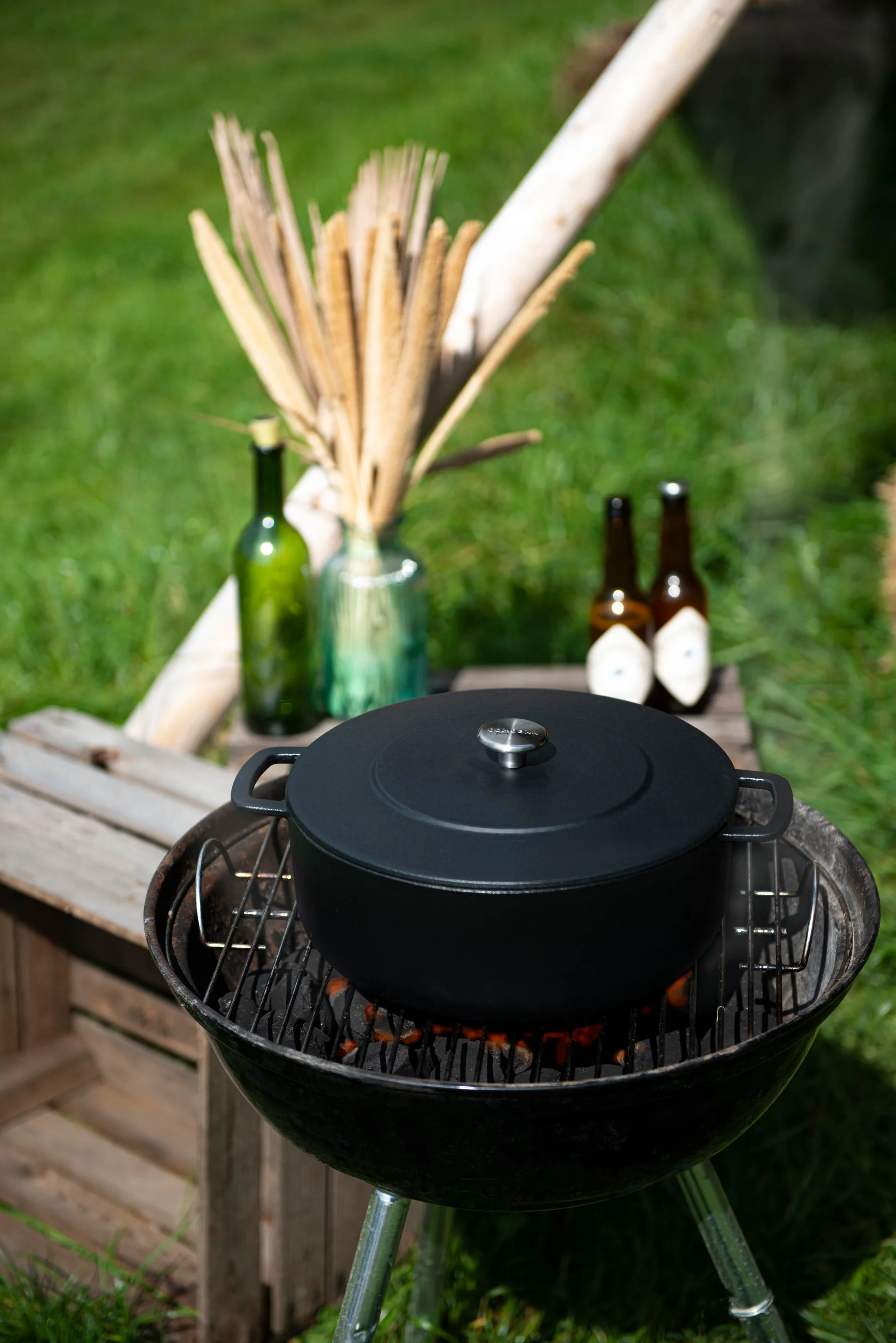 Combekk Enameled støbejernsgryde Ø28 cm, Black Combekk