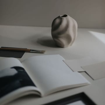 Drift vase 17 cm - Limestone - Cooee Design
