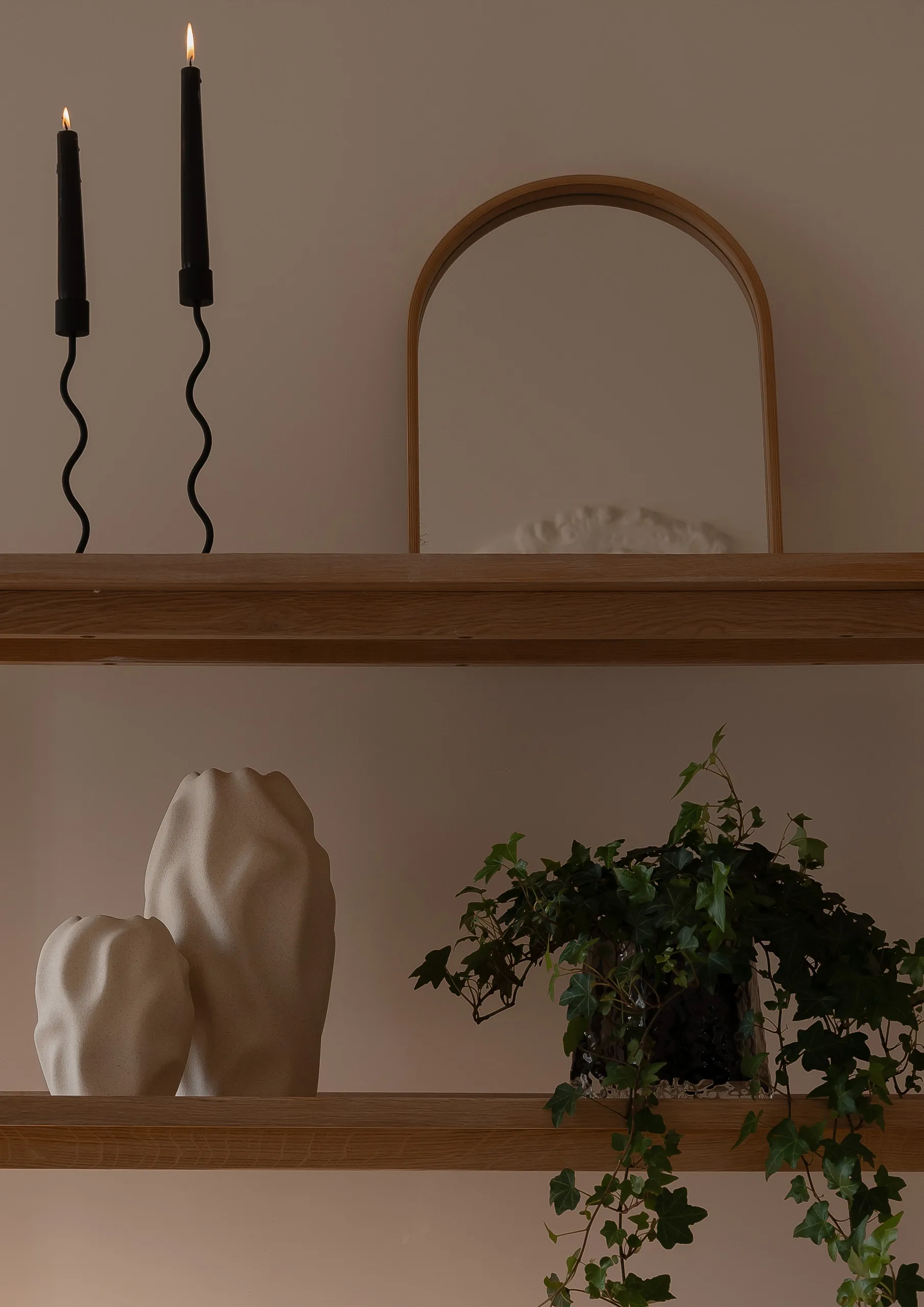 Gry fyrfadsstage Ø17 cm, Smoke Cooee Design