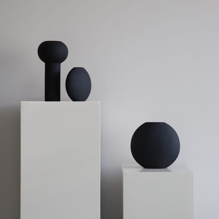 Pillar vase 24 cm - Black - Cooee Design