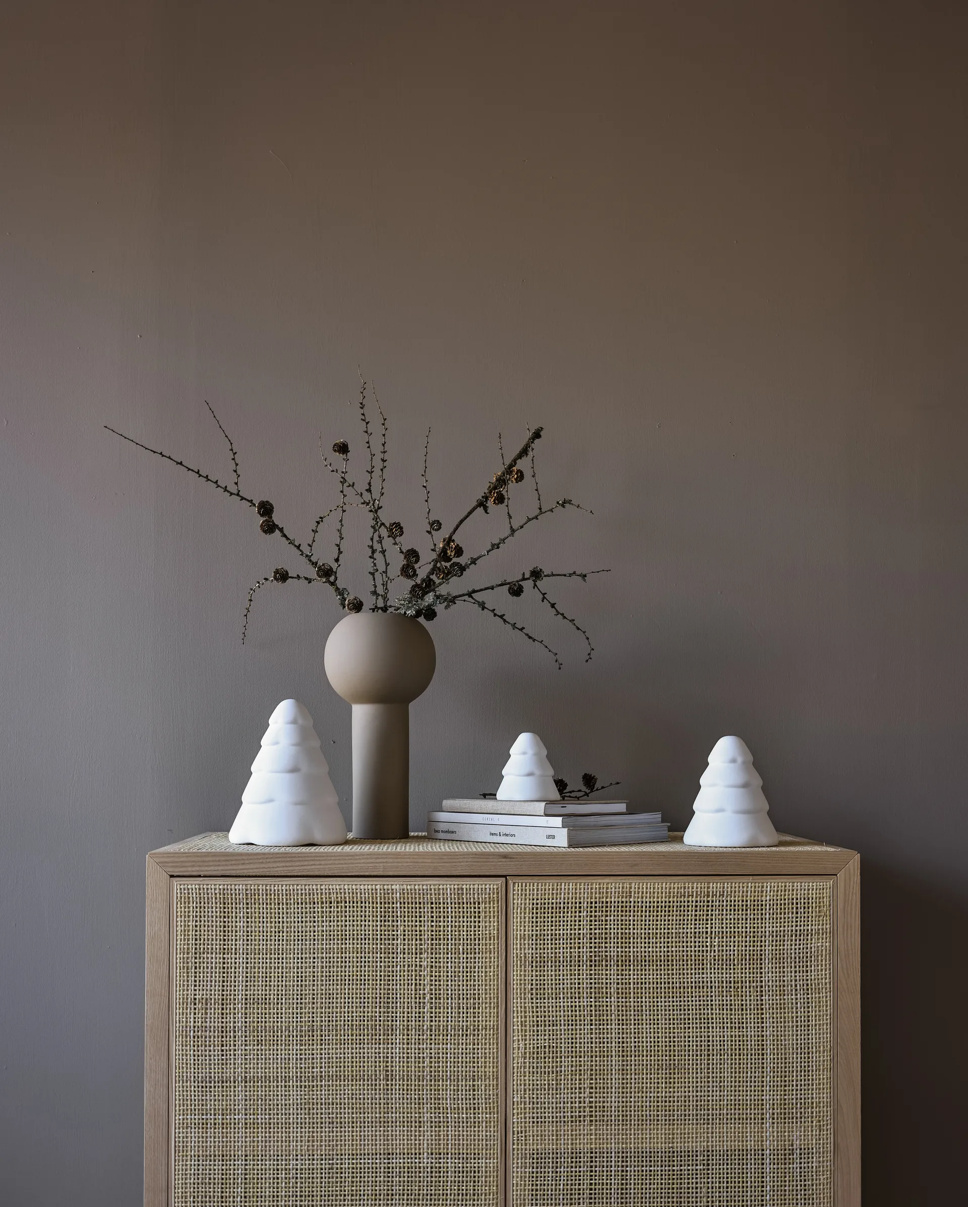 Snowy juletræ 20 cm, White Cooee Design