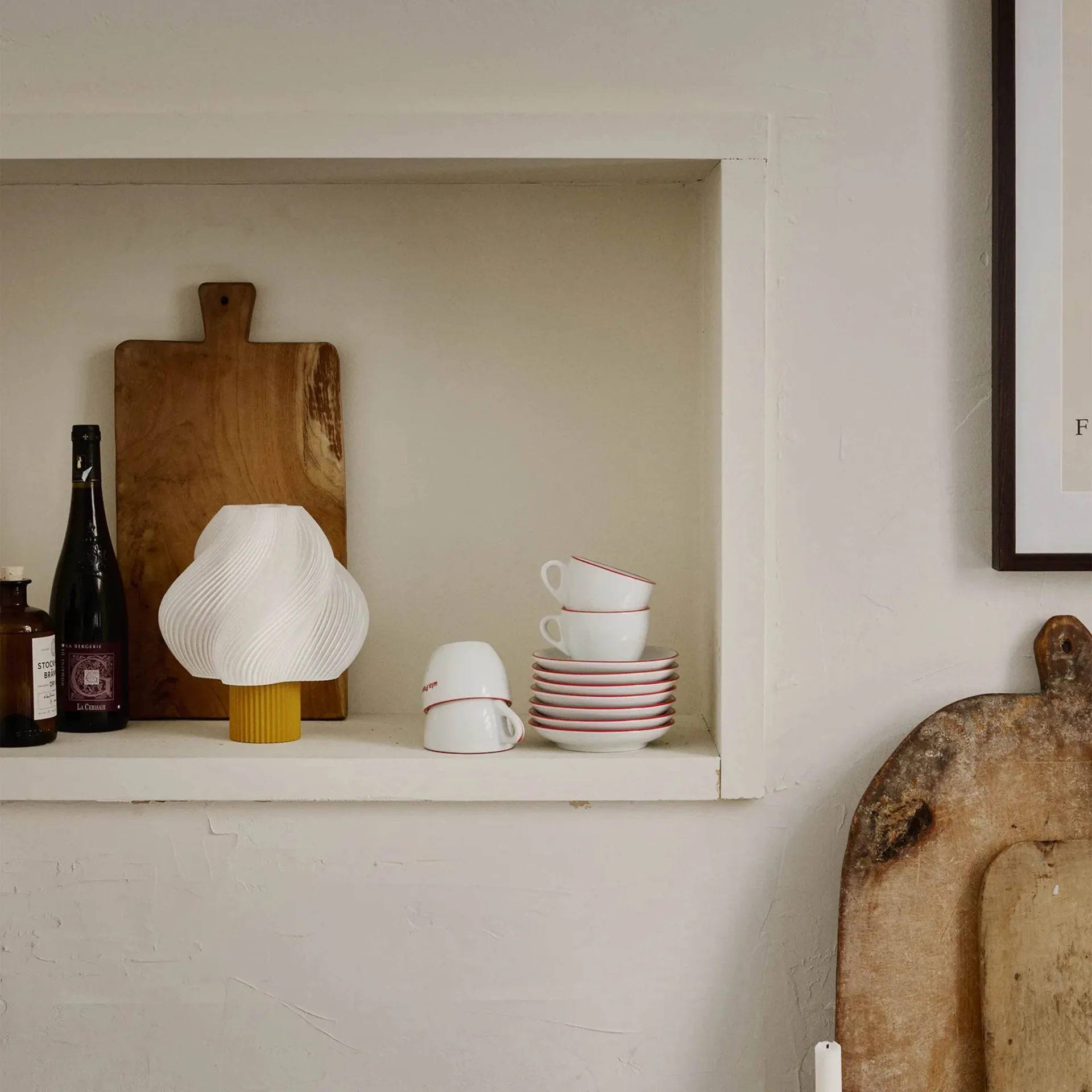 Soft Serve portabel bordlampe, Cloudberry, 23 cm Crème Atelier