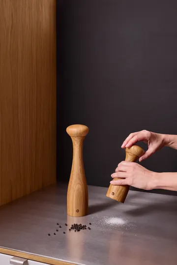 Lyon krydderikværn - Natural, FSC oak, 30 cm - Crushgrind