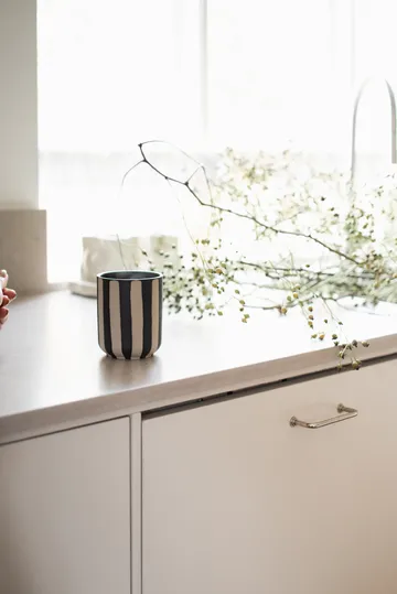 Burn duftlys 60 h - Stripe black - DBKD