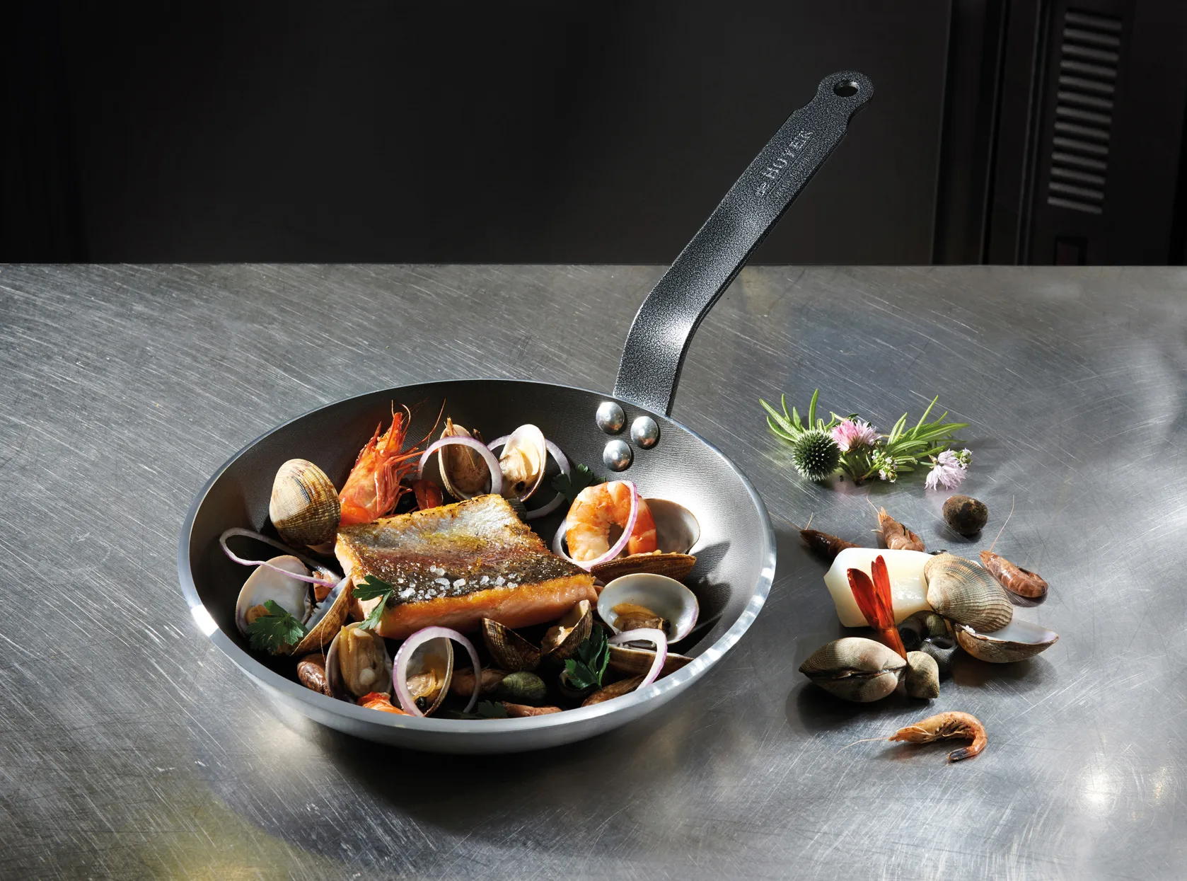 Choc 5 Resto stegepande induktion, 24 cm De Buyer