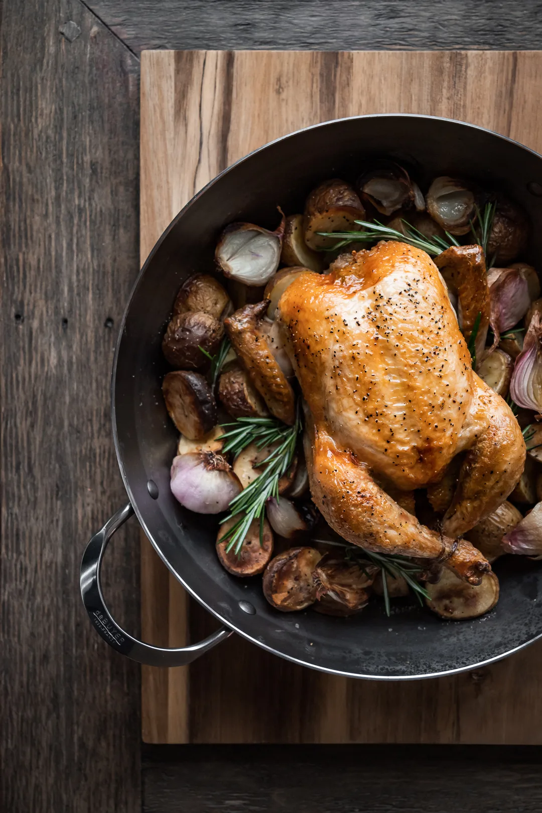 Mineral B Country sauterpande, 28 cm De Buyer