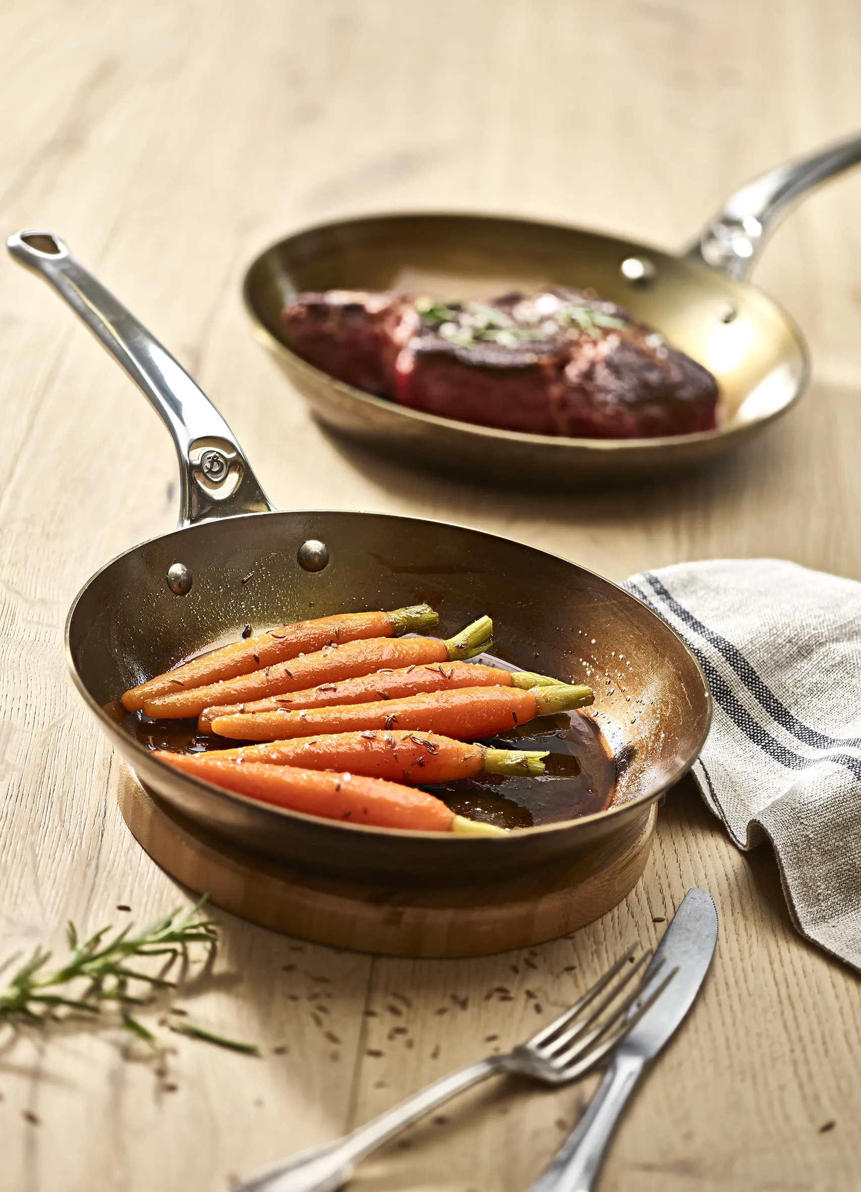 Mineral B Pro stegepande, 20 cm De Buyer