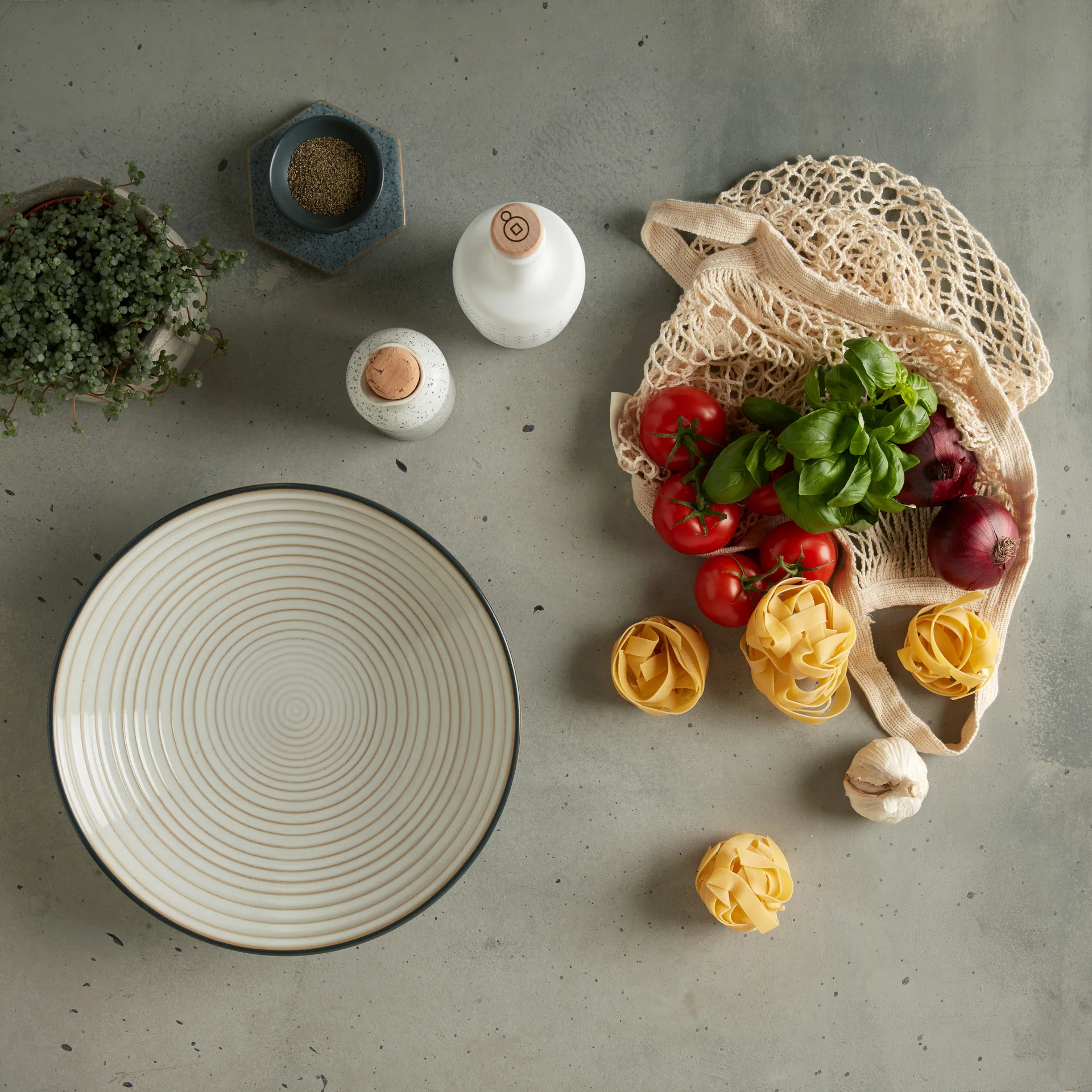 Studio Grey riflet skål 31 cm, Granite Denby