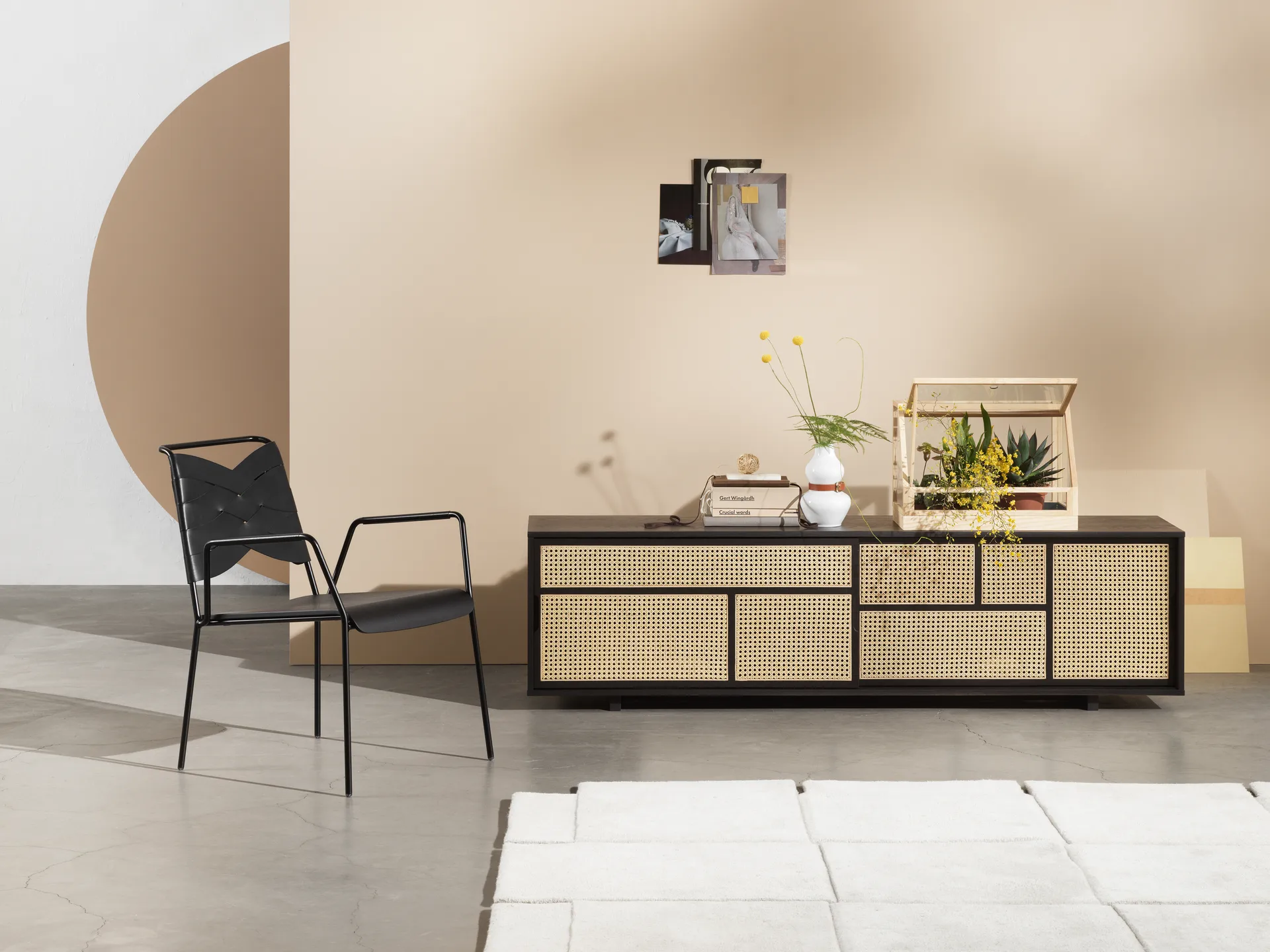 Air sideboard low, sort, rattan Design House Stockholm