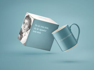 Astrid Lindgren krus, 'du är inte klok…' - Svensk tekst - Design House Stockholm