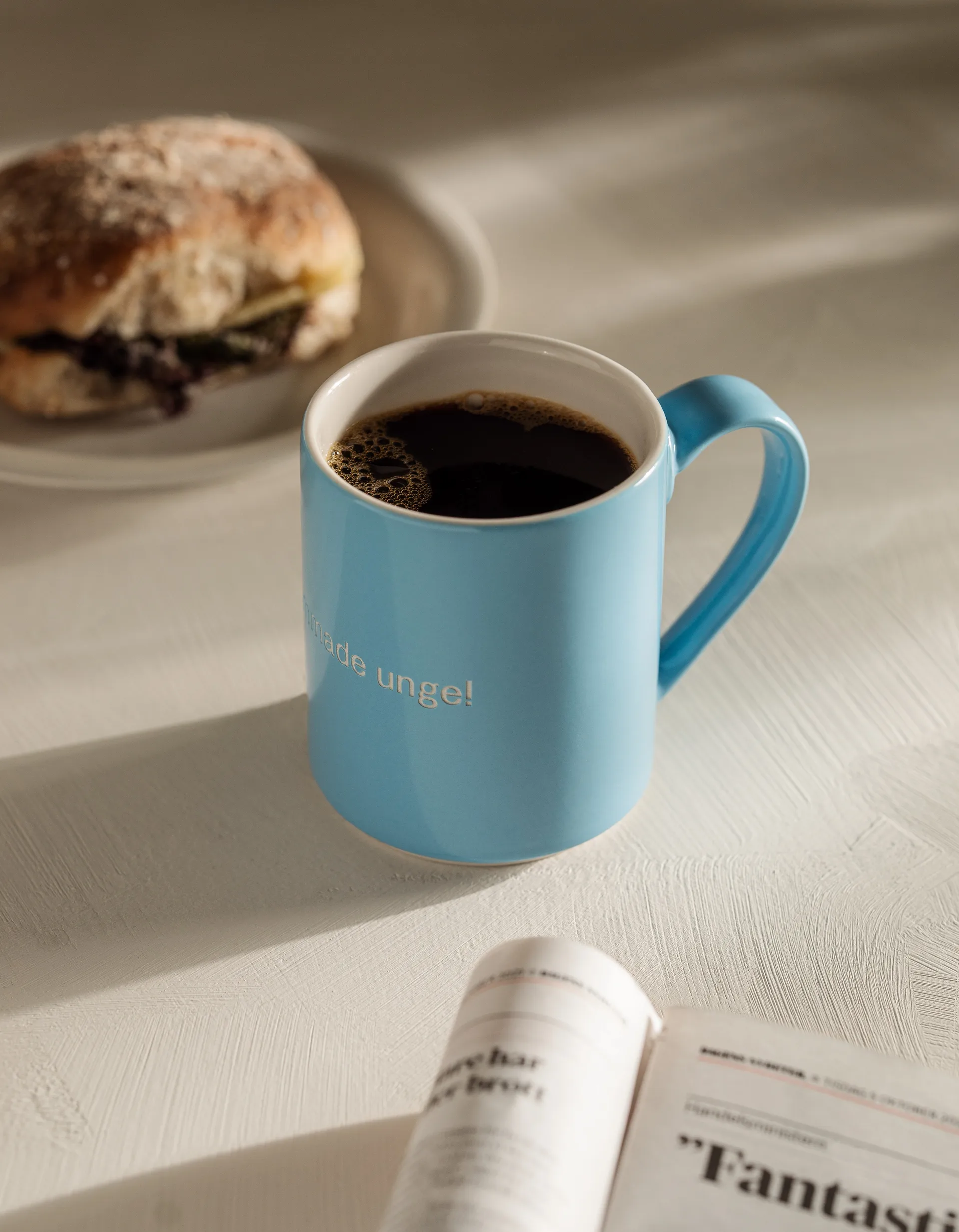 Astrid Lindgren krus, förgrömmade unge!, Svensk tekst Design House Stockholm