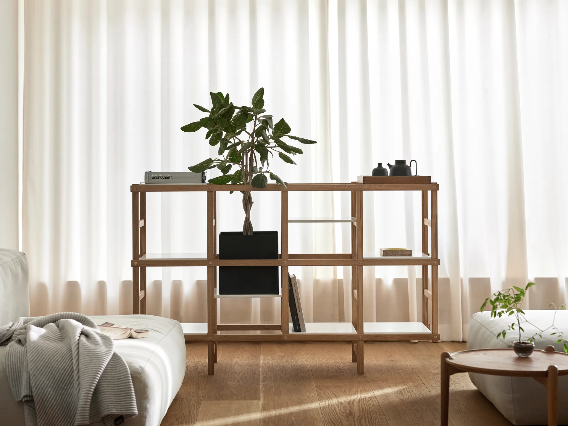 Frame hylde M 154 cm, Eg/Hvid Design House Stockholm