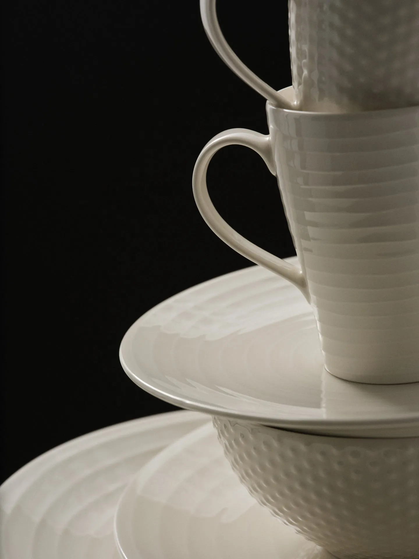 Hvid middagstallerken 28 cm, stribet hvid Design House Stockholm