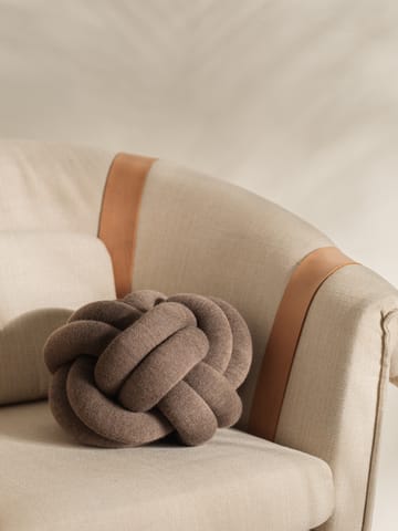 Knot pude - Brown - Design House Stockholm