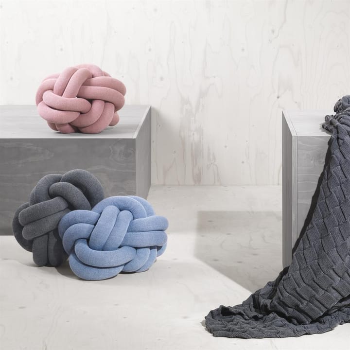 Knot pude, grå Design House Stockholm