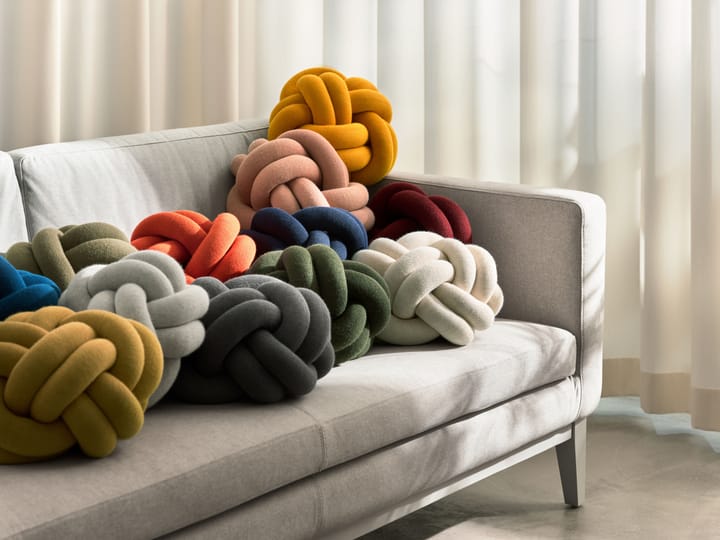 Knot pude, gul Design House Stockholm